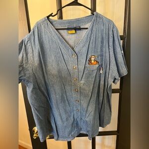 Vintage women’s denim tigger 22/24 button down embroidered tigger with quote